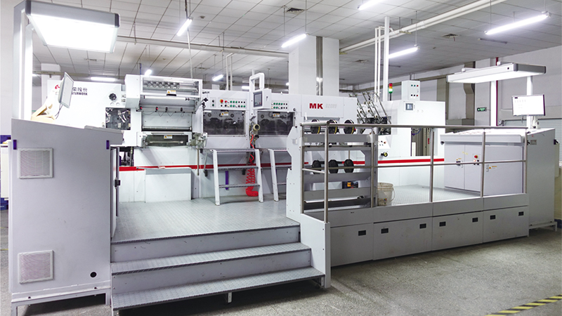 双机组烫金模切机(8台)